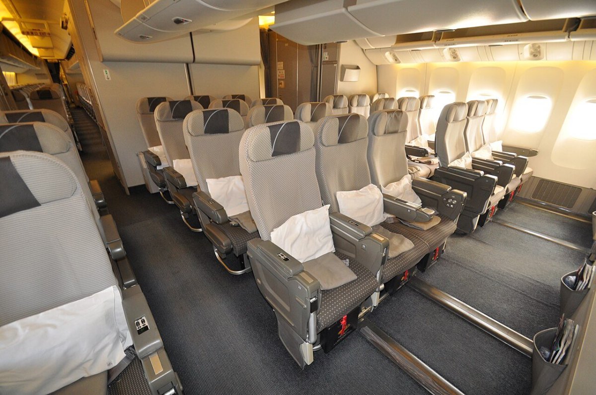 777-200 Норд Винд