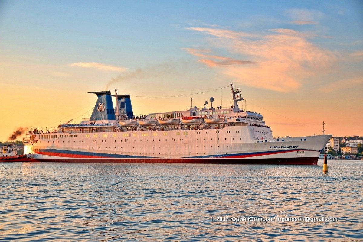 Князь Владимир лайнер Сочи
