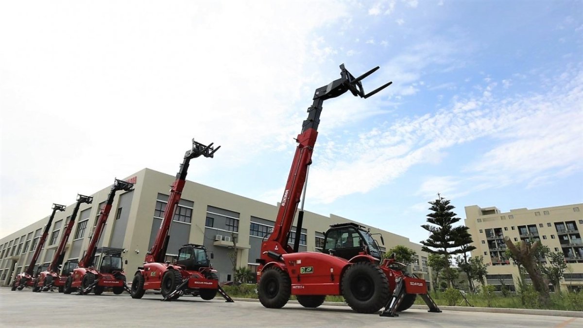 Орловский телескопический погрузчик