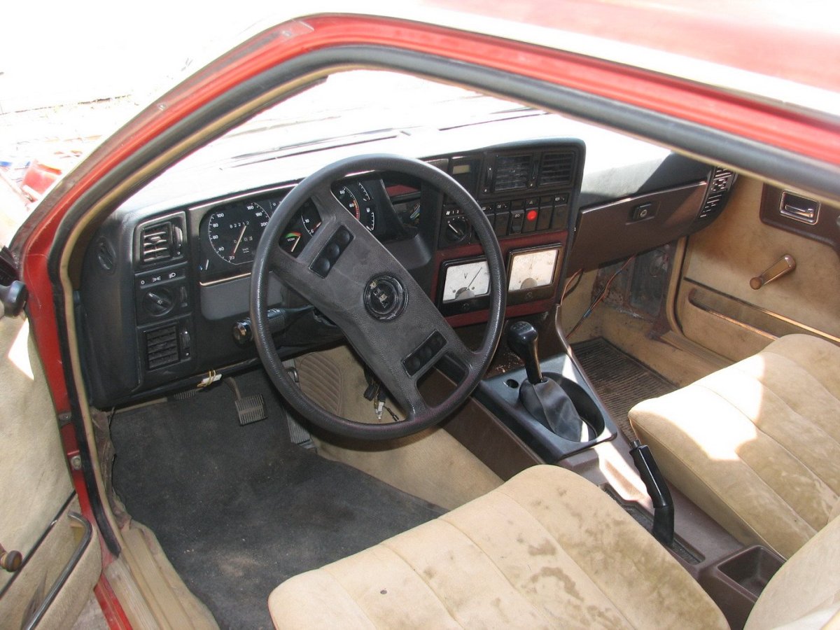 Opel Monza 1983 салон