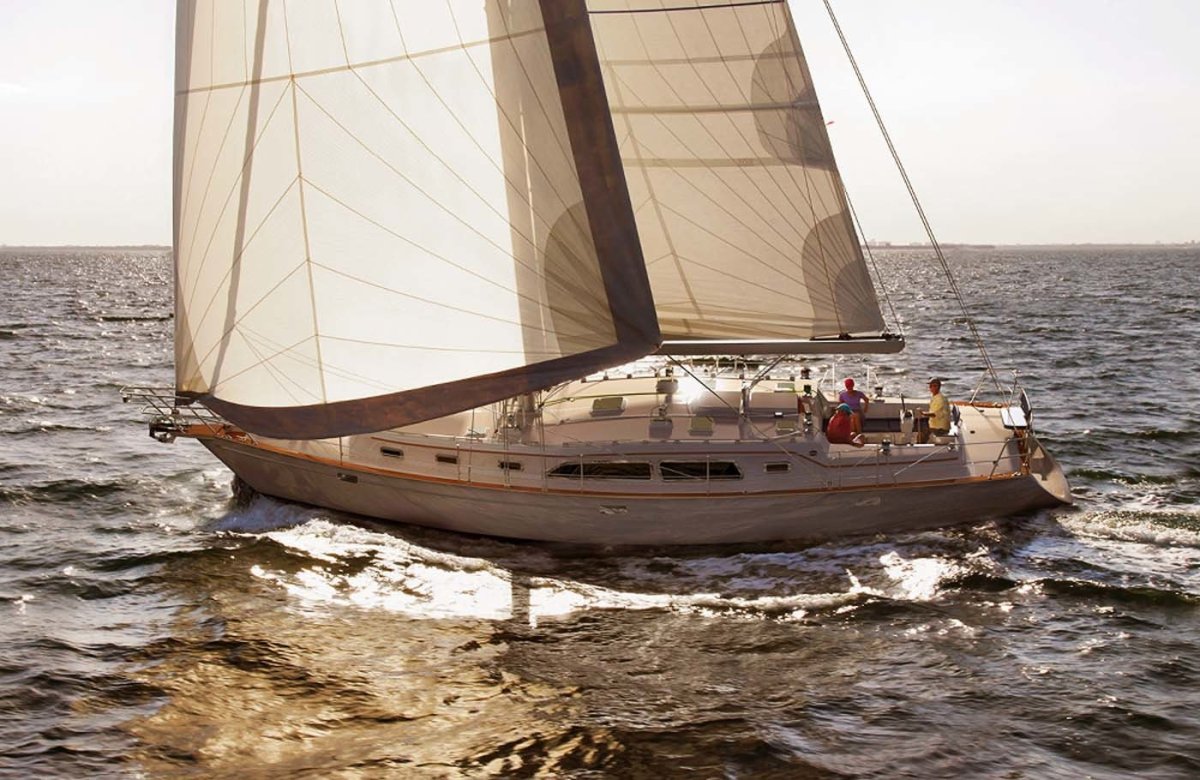 Island Packet Yachts 42 Motor Sailer