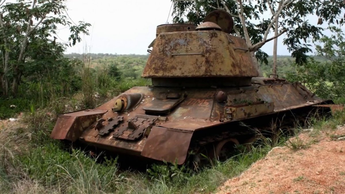 Заброшенный танк т 34