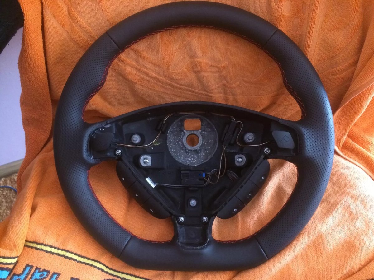 Спортивный руль Опель Астра h