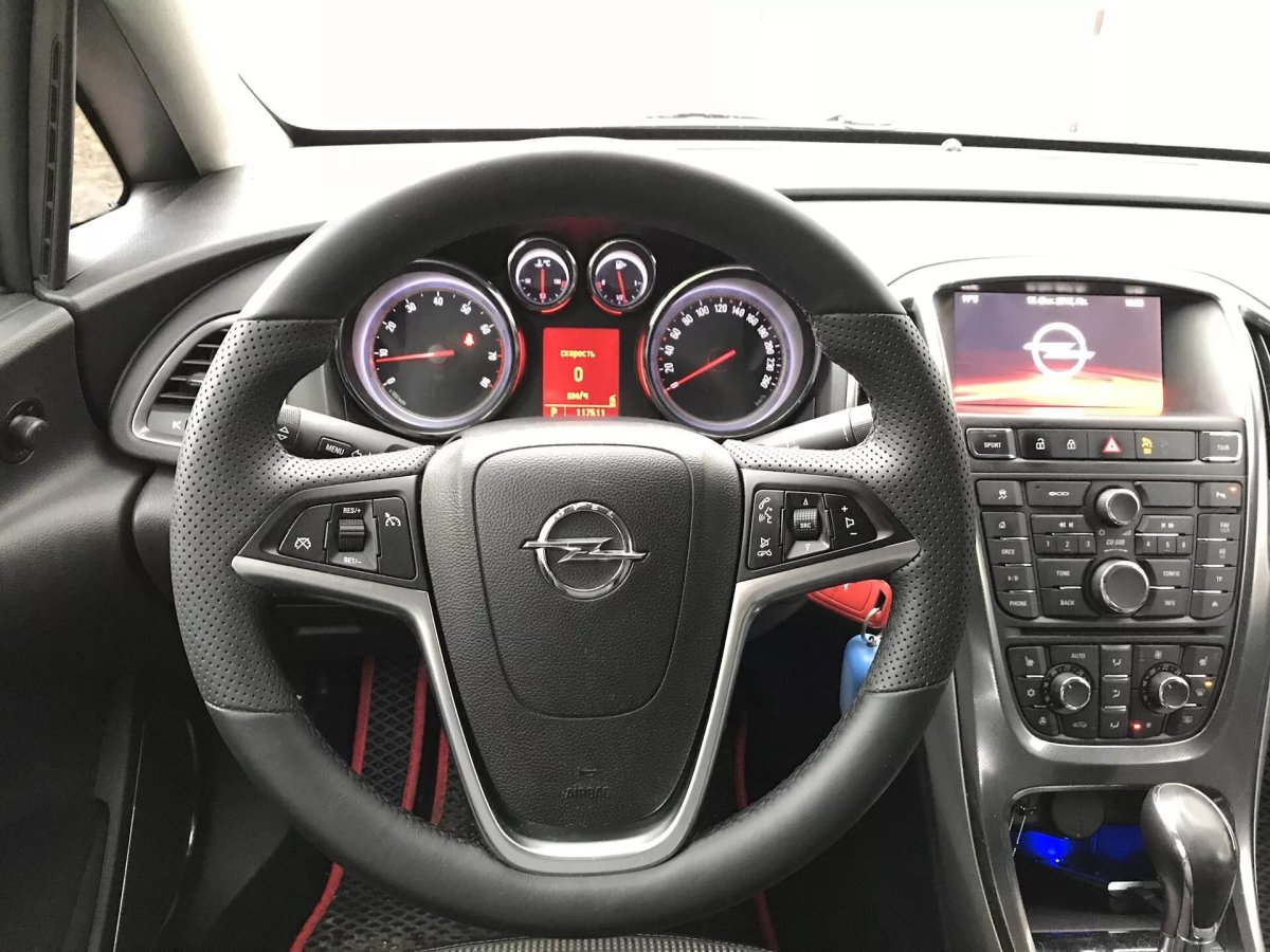 Опель Астра Джи руль
