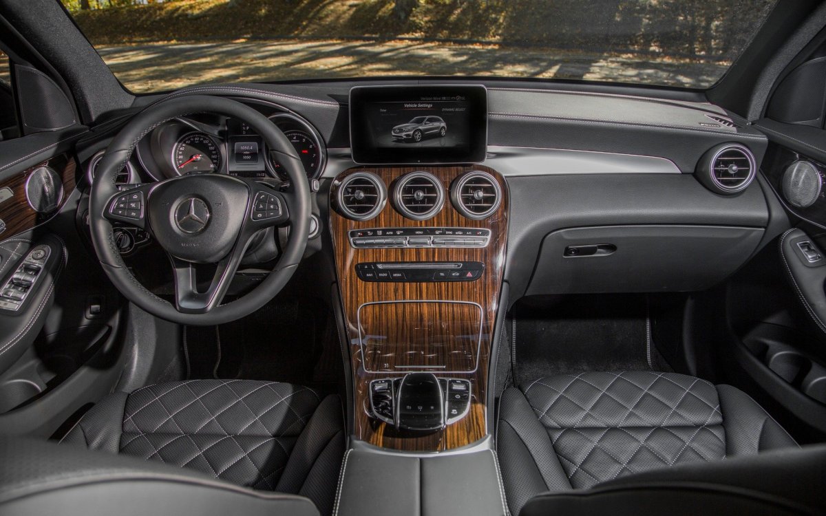 Mercedes GLK 300 Coupe салон