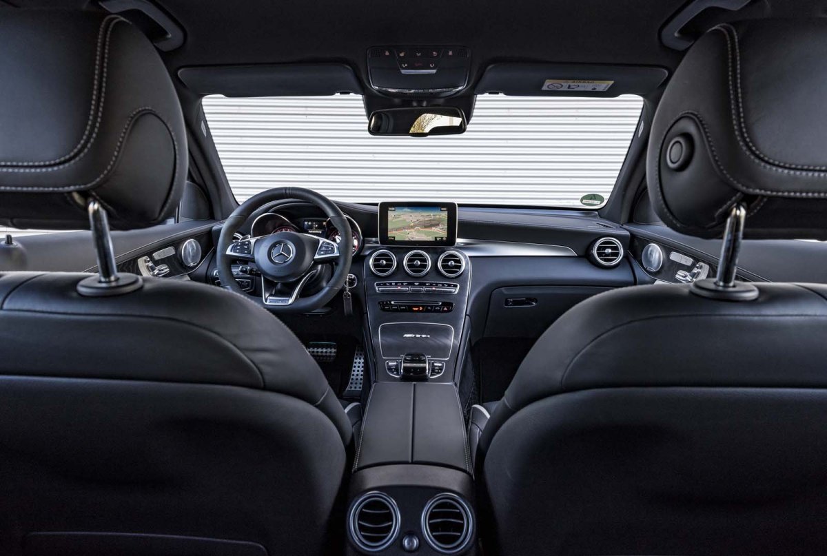 Mercedes-AMG GLC 63 S салон