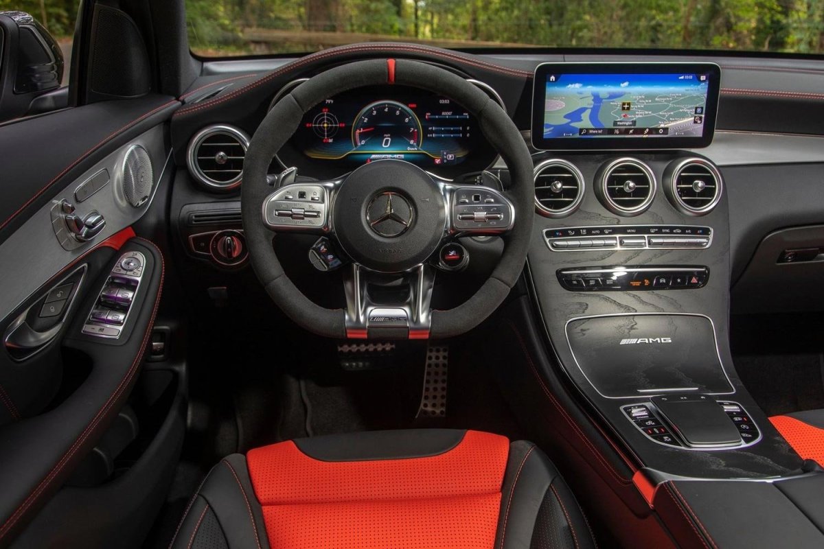 Мерседес АМГ 63 S салон