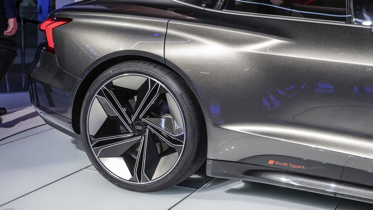 Audi e tron gt диски