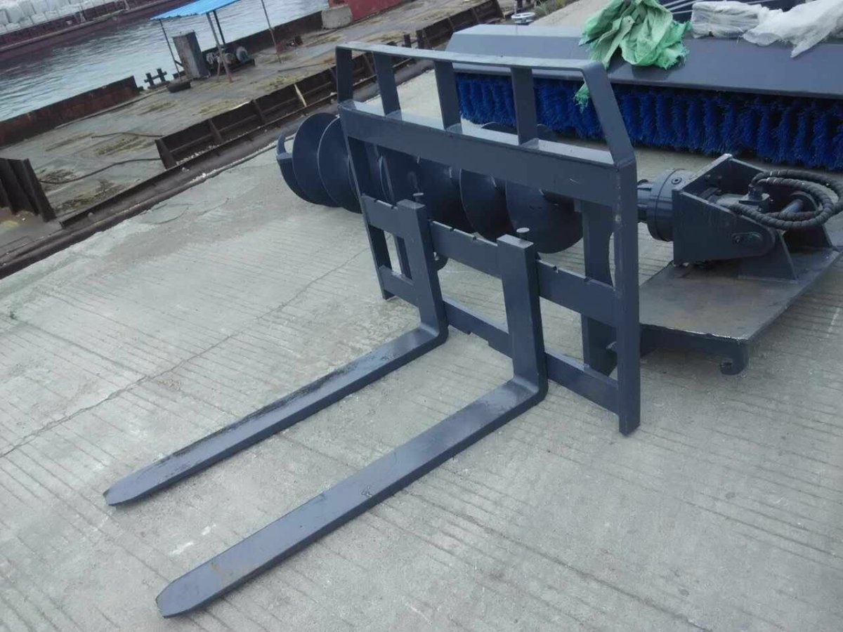 Вилы для погрузчика SZM 920