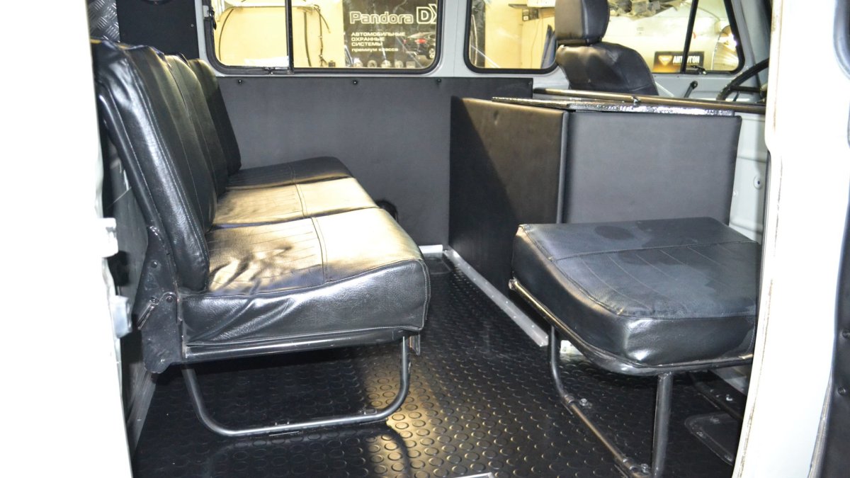 УАЗ 390995-04 салон