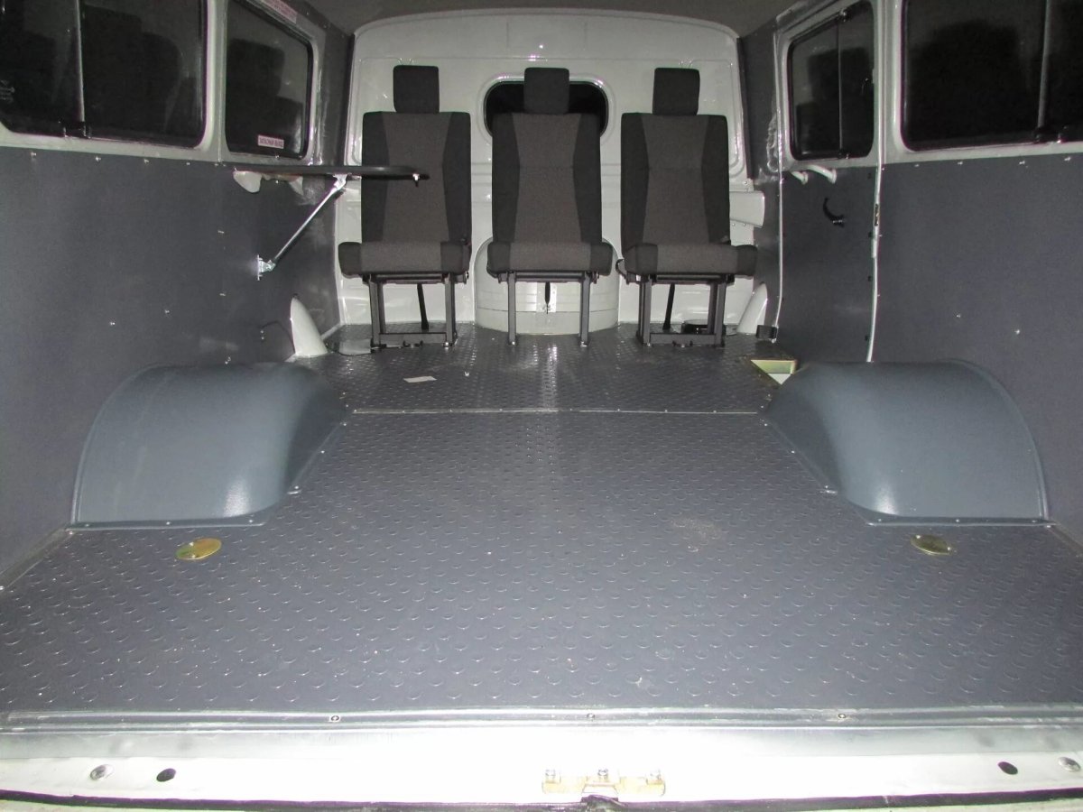 УАЗ фургон 3741 Буханка