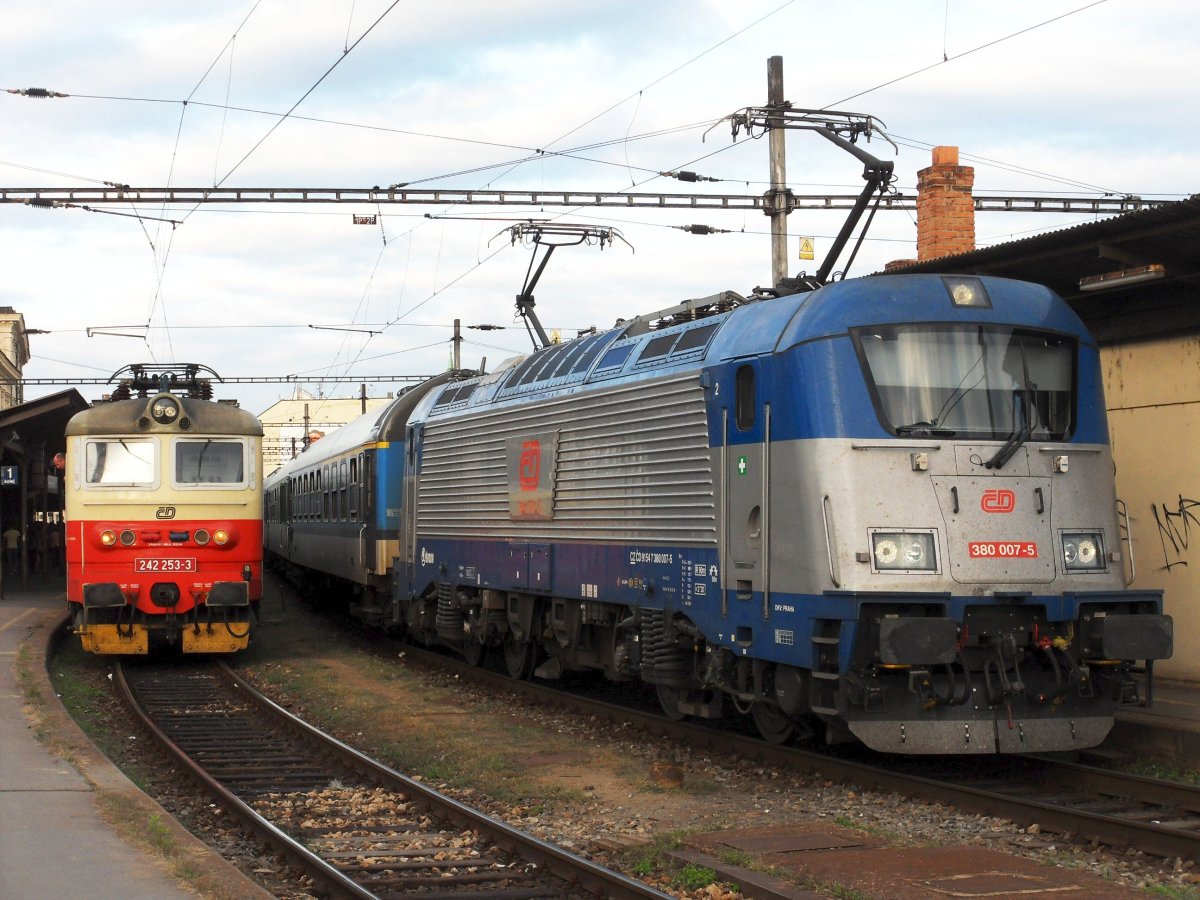 Рижские локомотивы