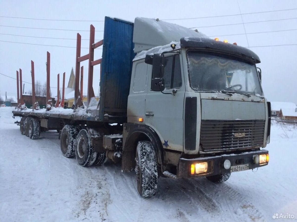 МАЗ 5440 лесовоз