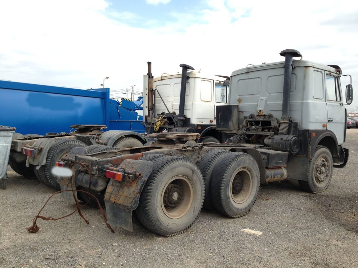 МАЗ 64229 бензовоз