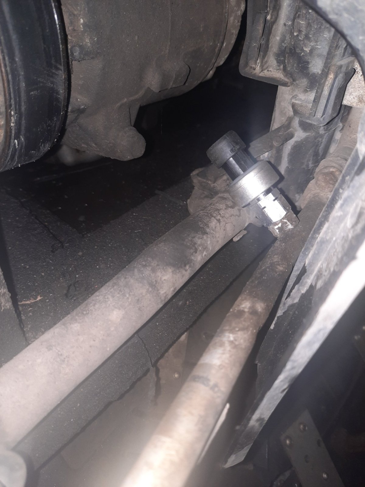 Датчик давления хладагента Рено Меган 2