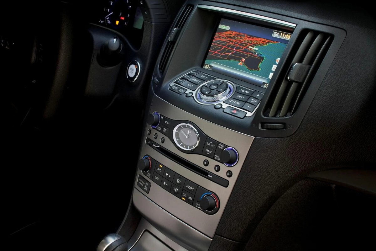 Магнитола Infiniti g25
