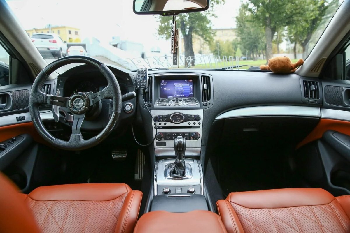 Салон Инфинити g25 салон