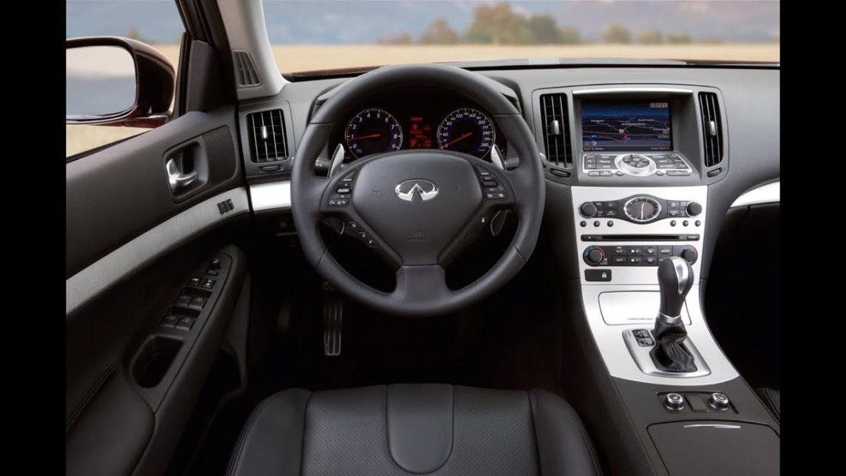Инфинити g37 салон
