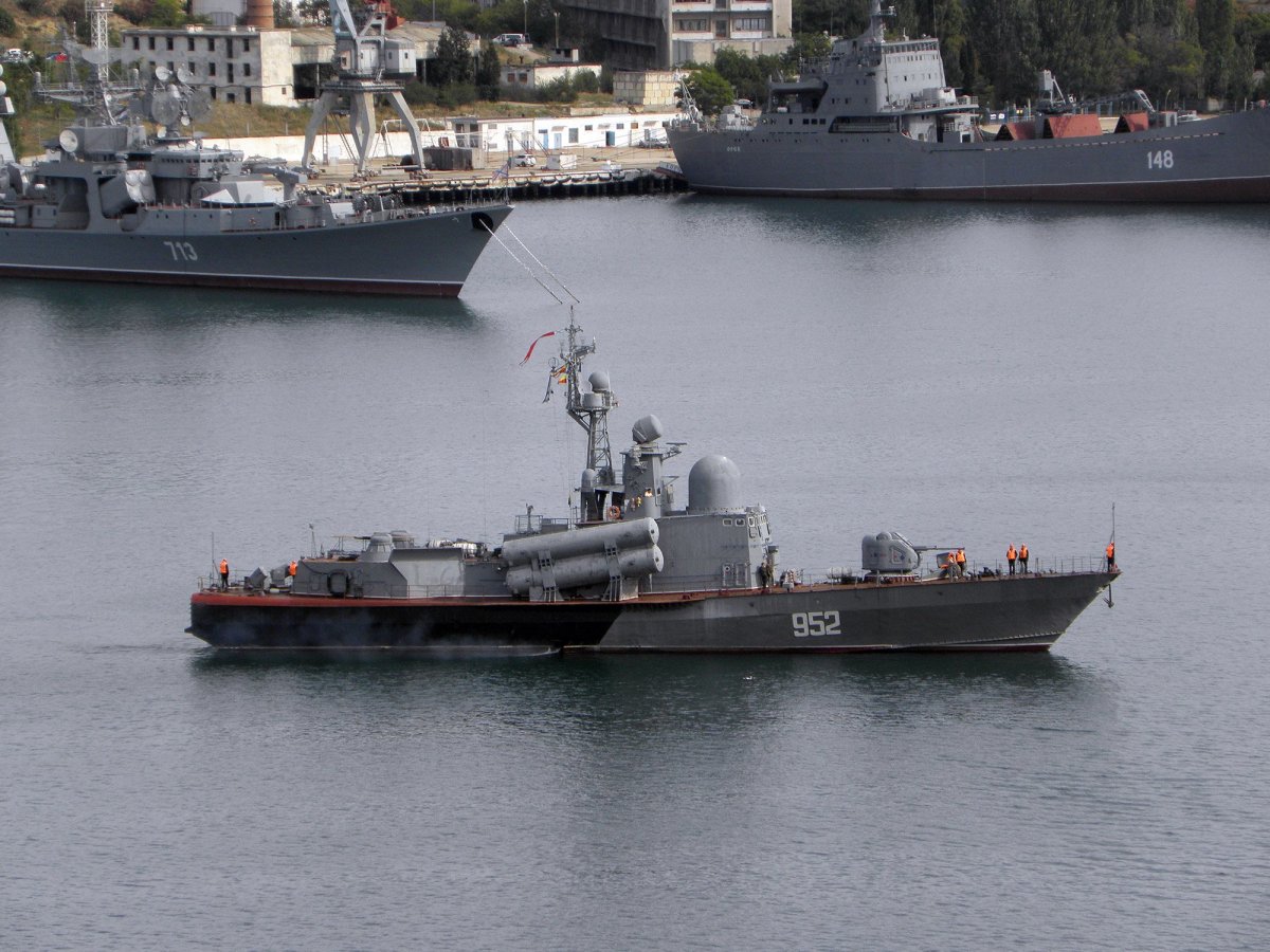 Катер р-109 «Бриз»,