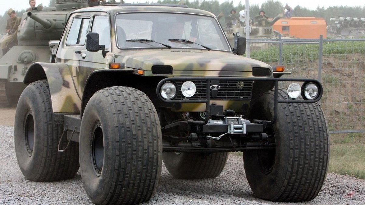 Нива Бронто снегоболотоход