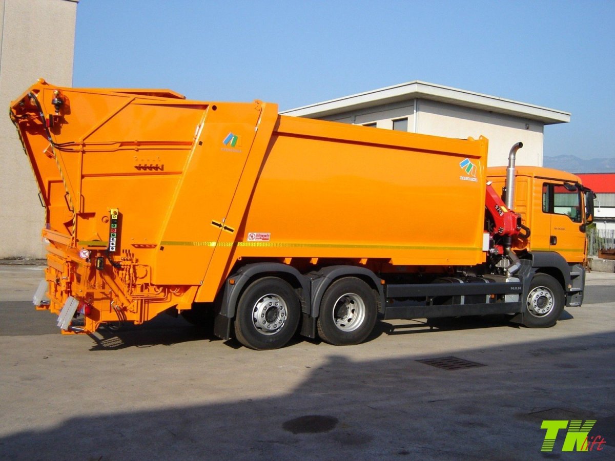 Мусоровоз man