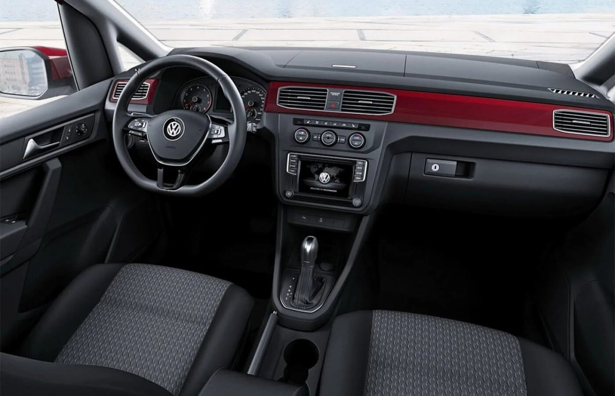 Caddy 2015 салон