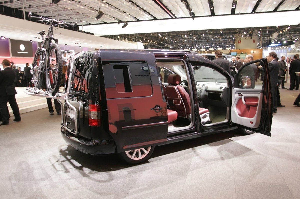 Фольксваген Кадди лайф макси