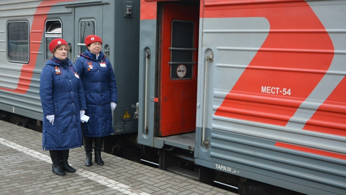 Поезд Москва-Калининград поезд янтарь