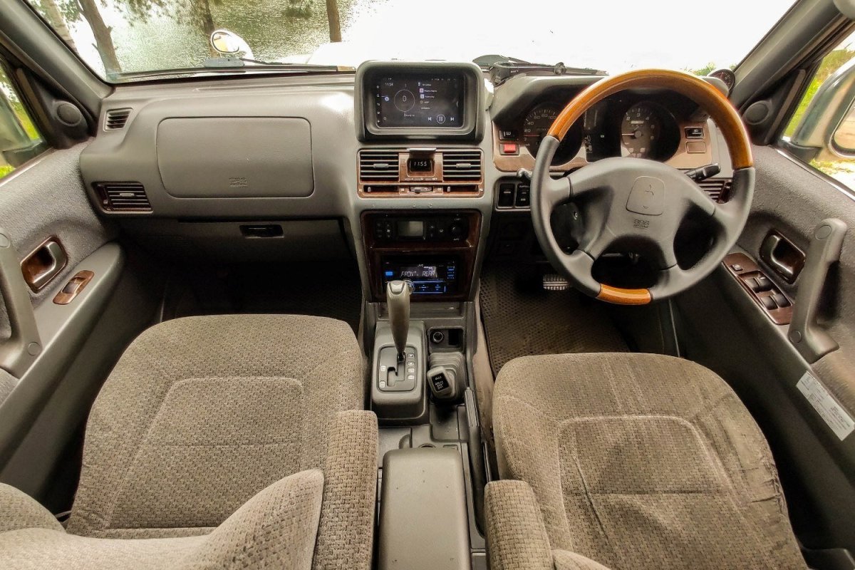 Паджеро 2 правый руль