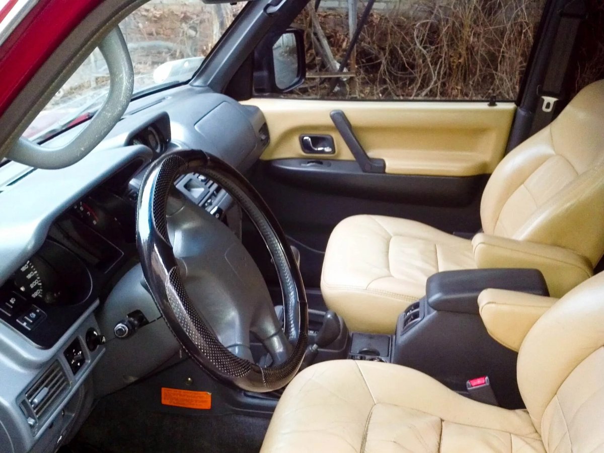 Кожаный салон Паджеро 2