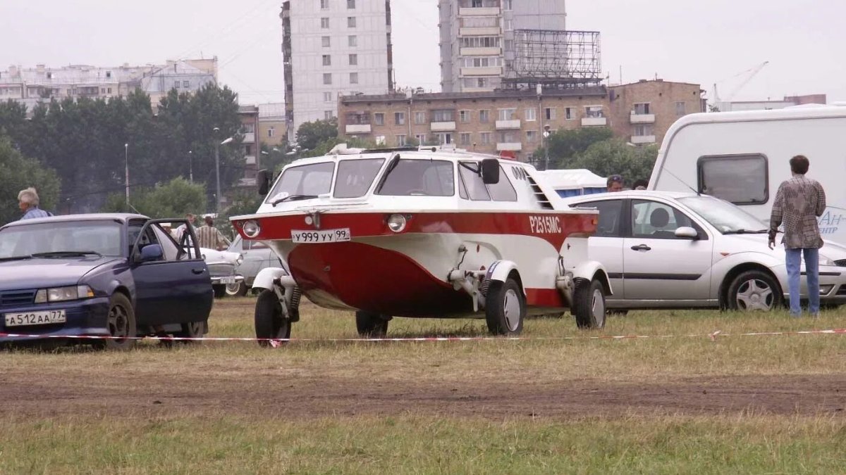 Катер Тритон 1370