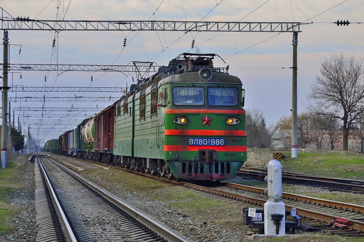 ЖД станция Эльхотово