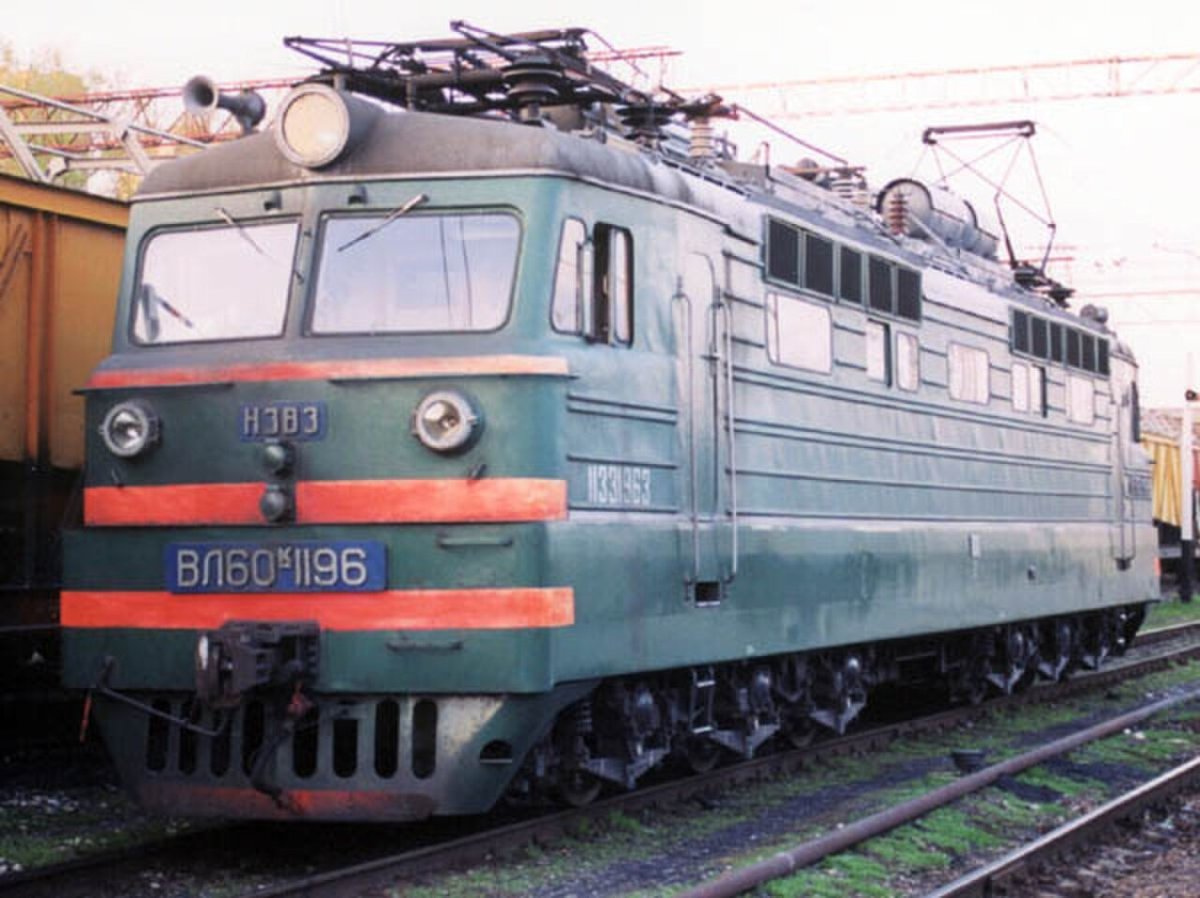 Электровоз вл60 0001