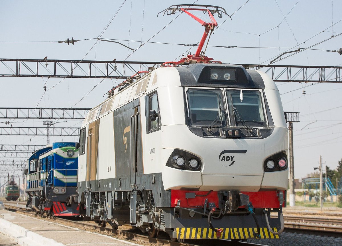 Az4a Локомотив