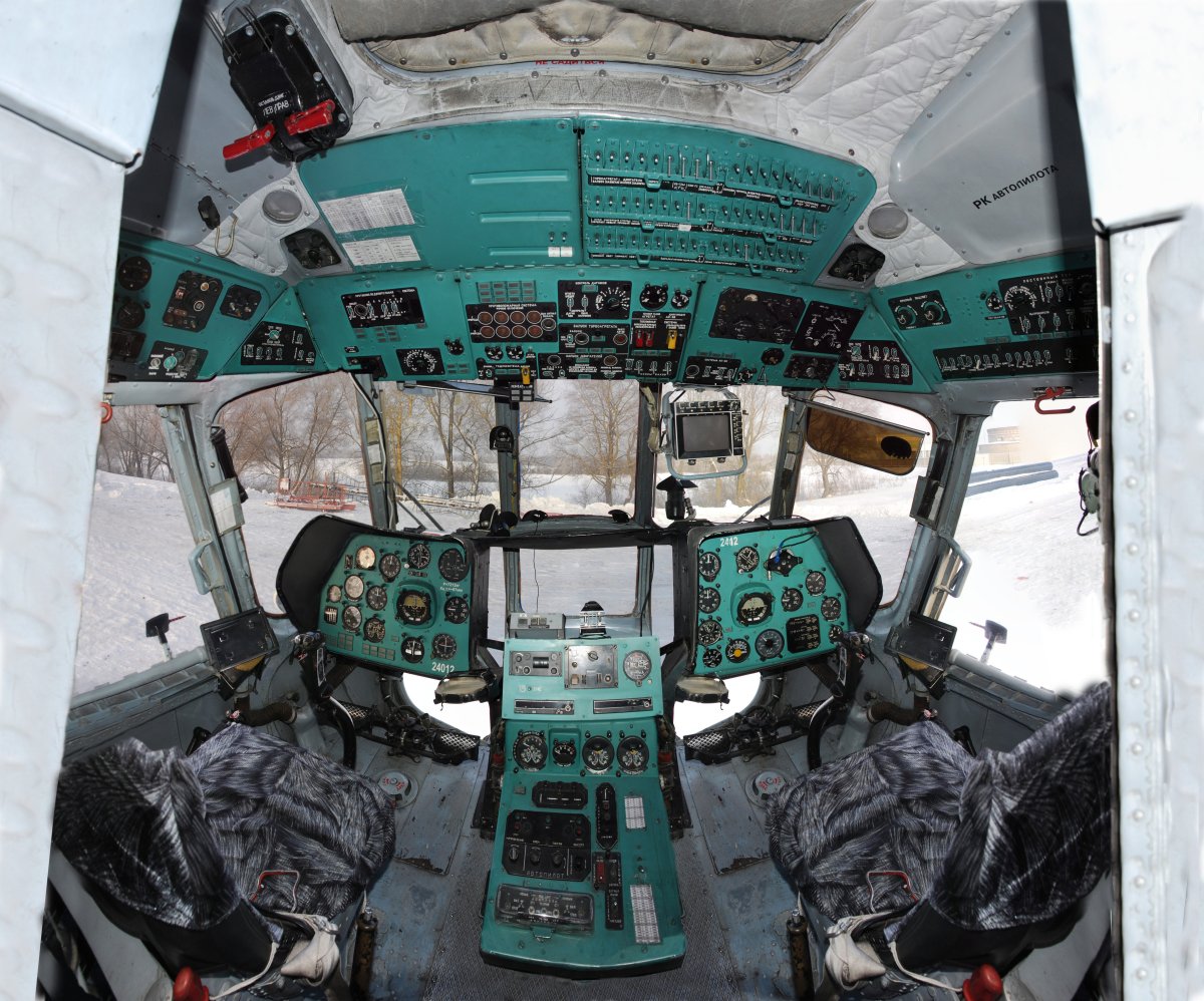 Ми-8мтв-5 кабина