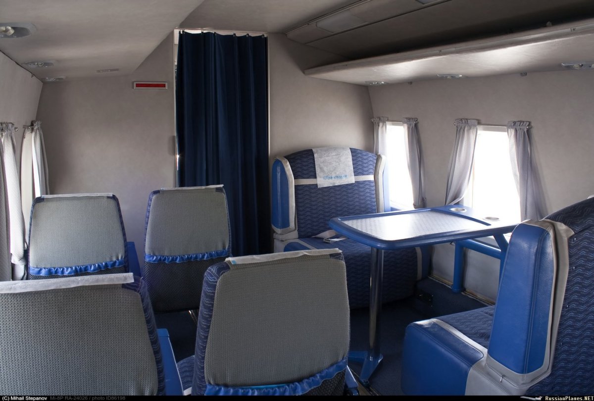 Ми-8 пассажирский салон