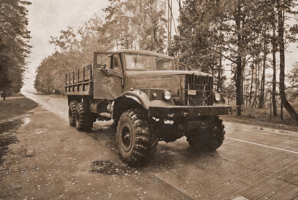 КРАЗ-255б лесовоз