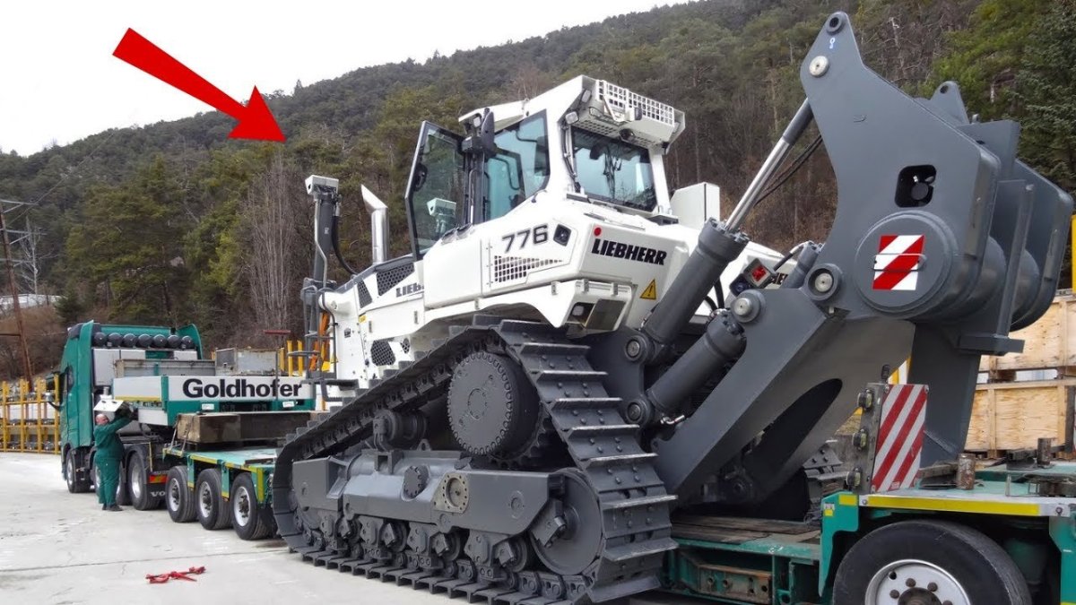 Liebherr PR 776