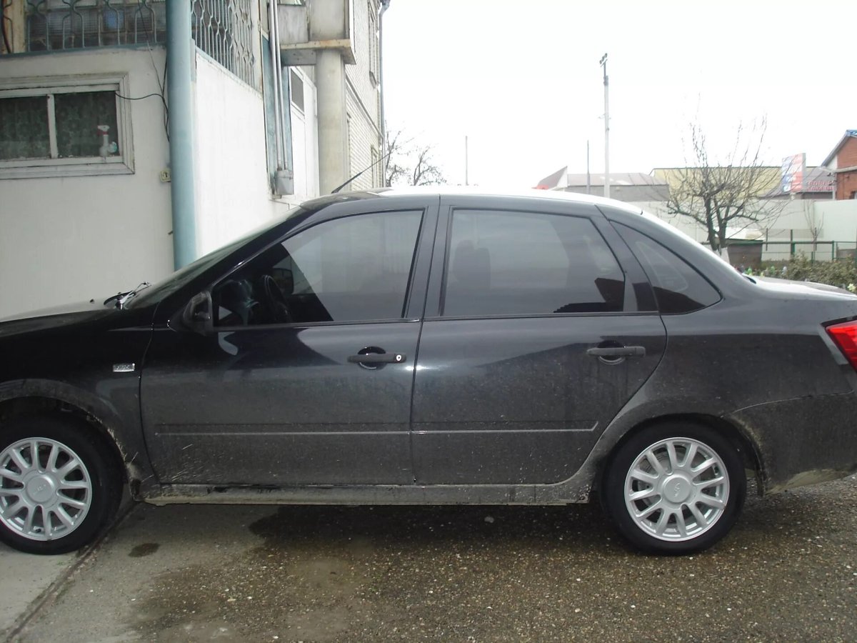 Лада Гранта фл тонировка 70%