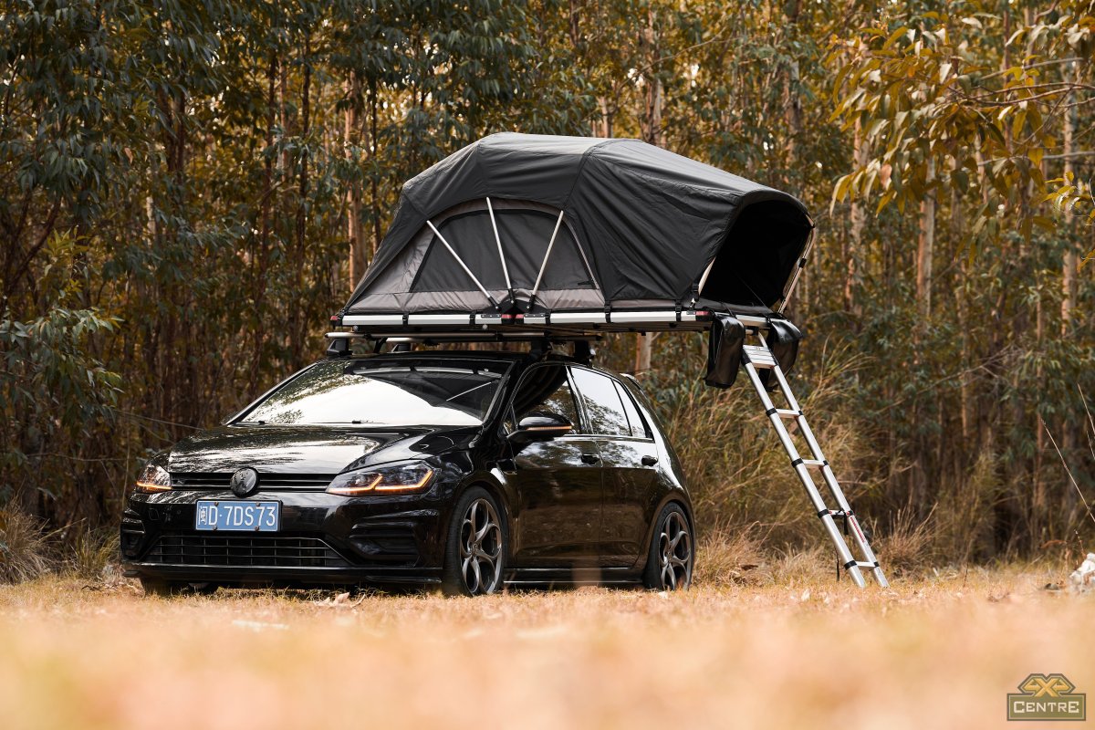 Авто с палаткой на крыше с завода