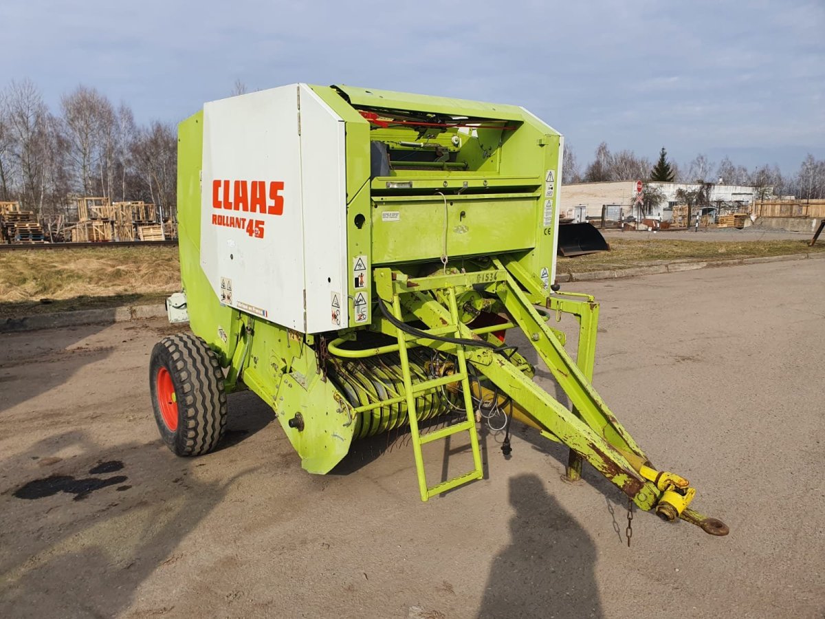 Пресс-подборщик CLAAS Rollant 46