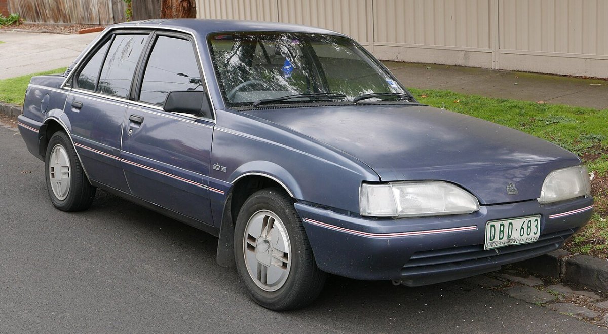 Holden Camira 1989 года