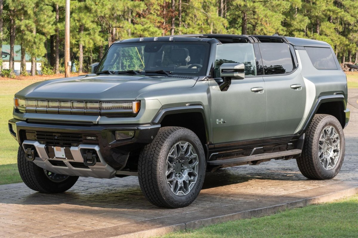 GMC Hummer ev SUV 2023