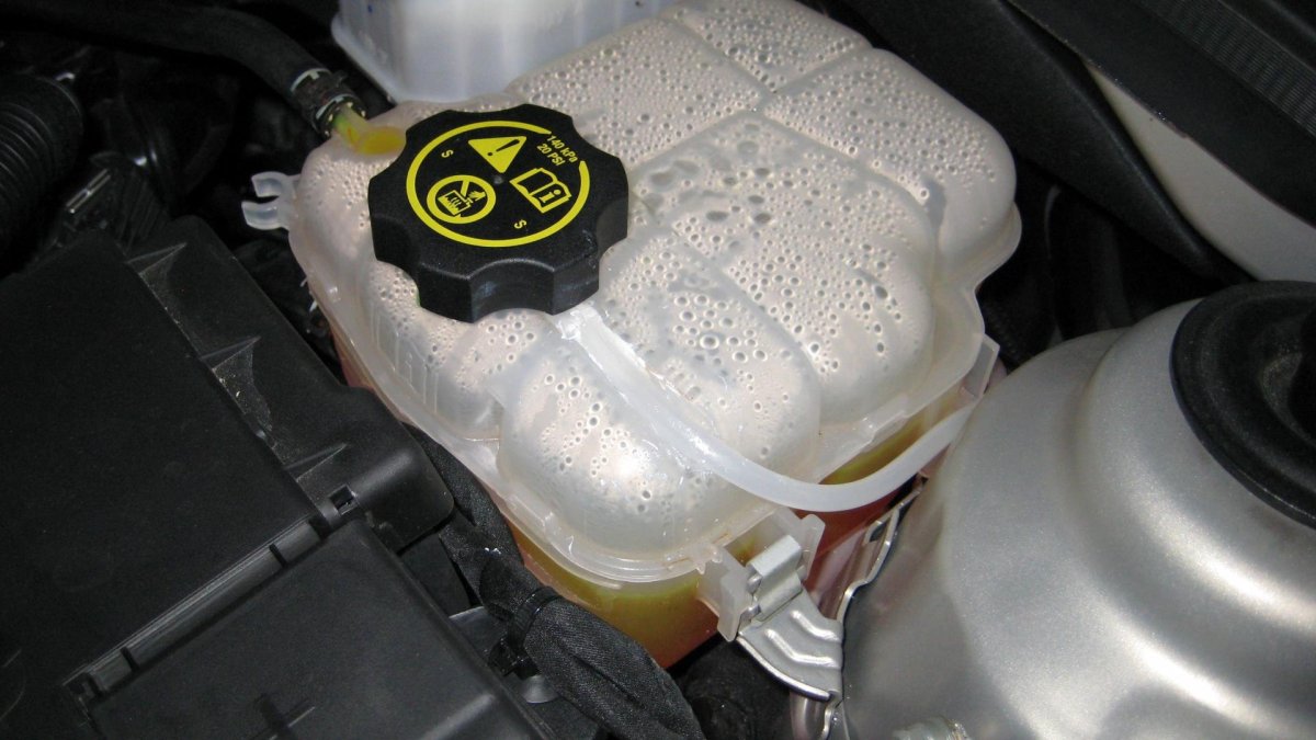 Уровень антифриза Шевроле Спарк