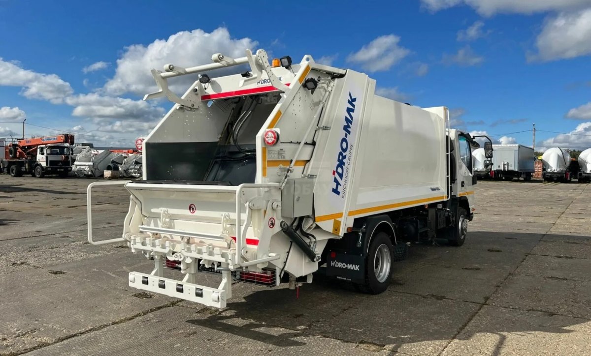 Dongfeng c120 Carrier 700