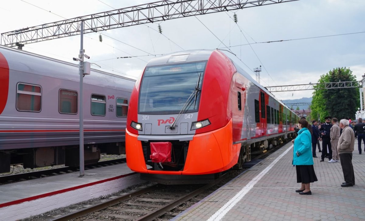 Поезд Ласточка Туапсе