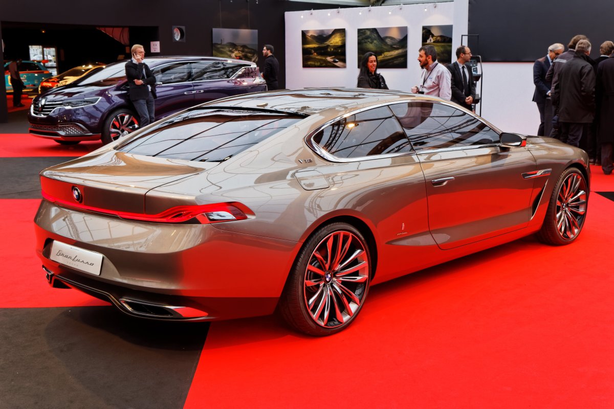 Pininfarina h600 сзади