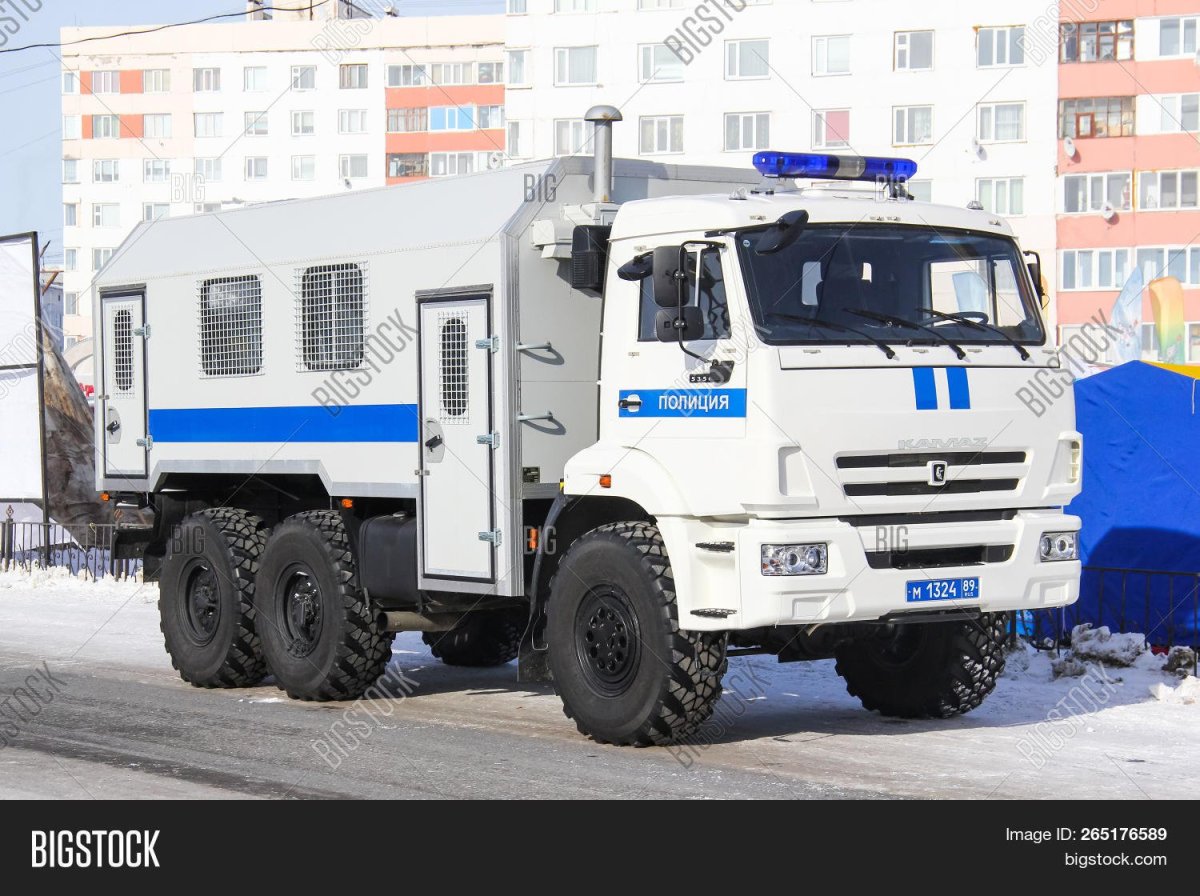 КАМАЗ 43114 автозак