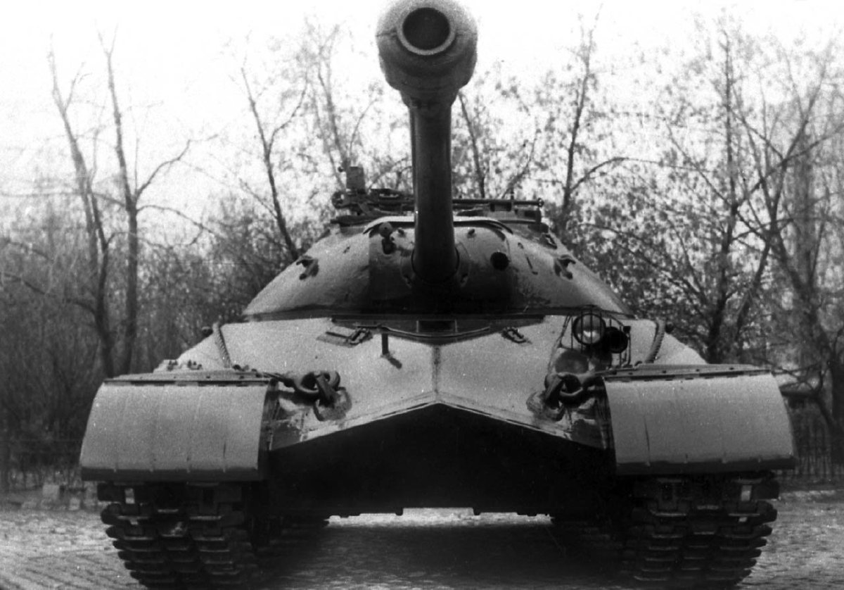 Танк ИС-7