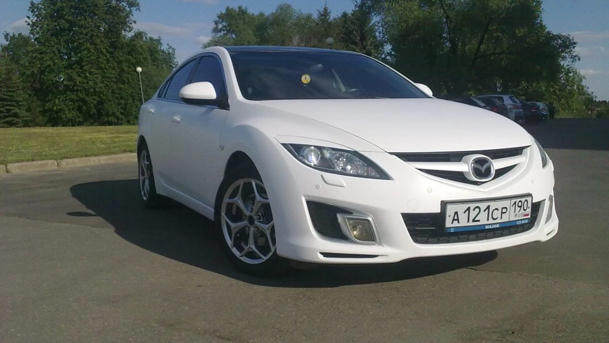 Мазда 6 GH белая